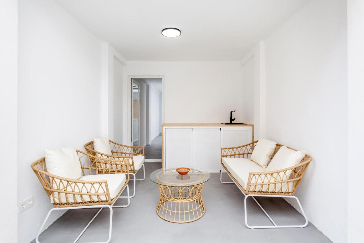 Villa Three Floor House With Terrace Valencia Exterior foto