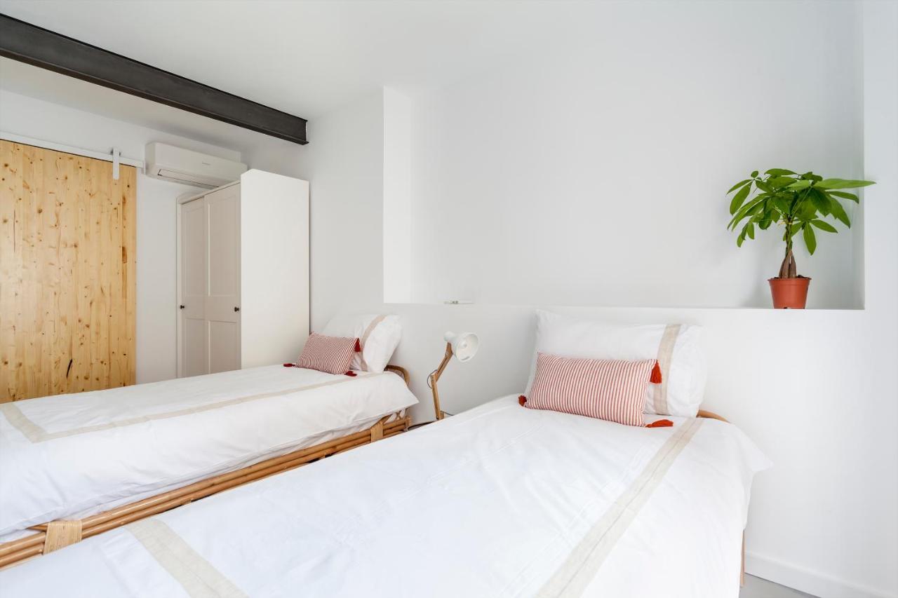 Villa Three Floor House With Terrace Valencia Exterior foto